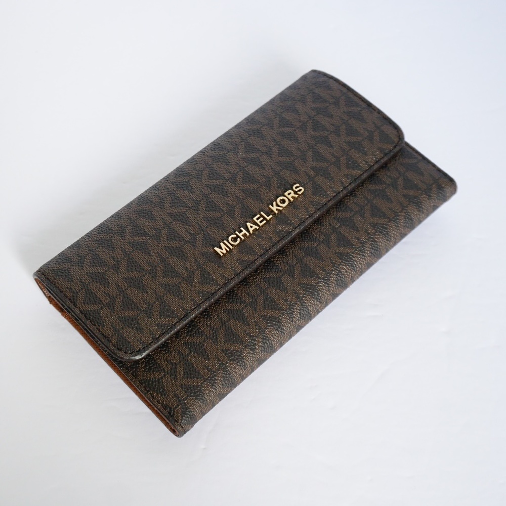 Michael Kors Jet Set LG Trifold Wallet MK Brown